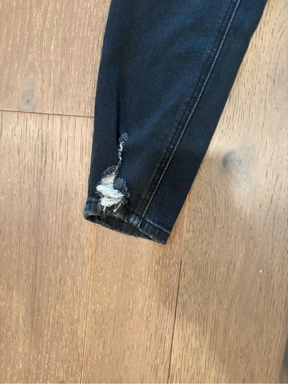KanCan x Maurices $70 Distressed Skinny Mid Rise Jeans Sz 30/10